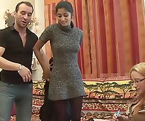Casting amateur Indian girl - Telsev