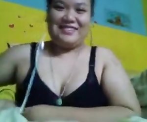 Indonesian fatty girl doing cam sex fr bf