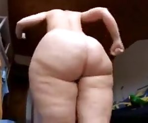 Big ass dancing